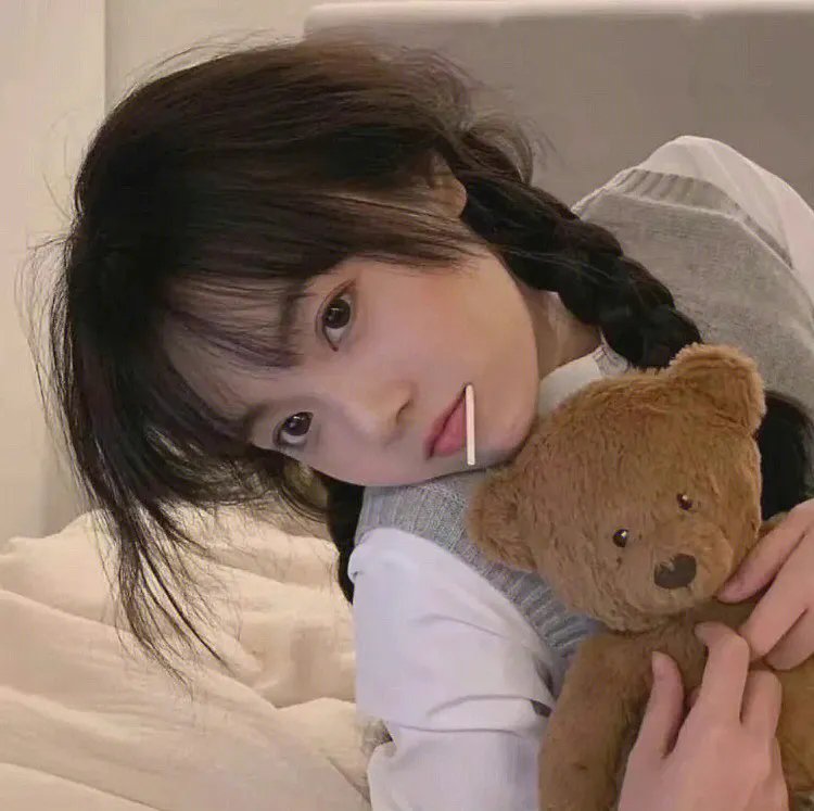 女孩的战地滑板课海报
