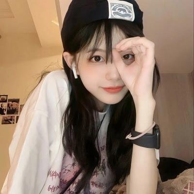 亚曼达厌世系海报